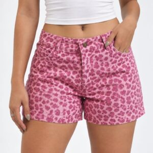 short mom rígido tiro alto, con 4 bolsillos funcionales, boton reforzado. print rosa talles 34 al 44 precio 11.000